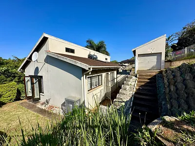 2 Bedroom House To Rent in Umhlanga - KdI3.webp