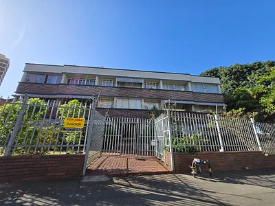 2.5 Bedroom Apartment For Sale in Durban - z3bp.webp