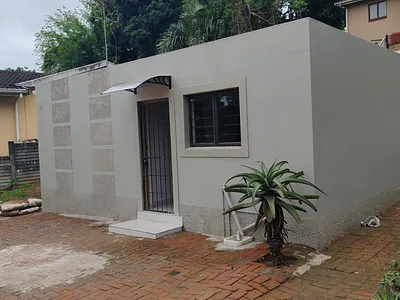 2 Bedroom Apartment To Rent in Queensburgh - dHbz.webp