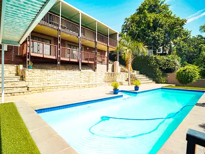 4 Bedroom House For Sale in Durban - J2DE.webp