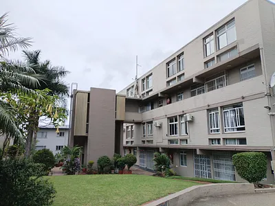 3 Bedroom Apartment To Rent in Durban - uRZ2.webp