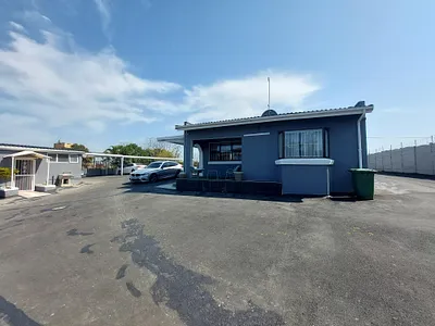 4 Bedroom House For Sale in Durban - E01s.webp