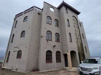 9 Bedroom House For Sale in Durban - uplz.webp