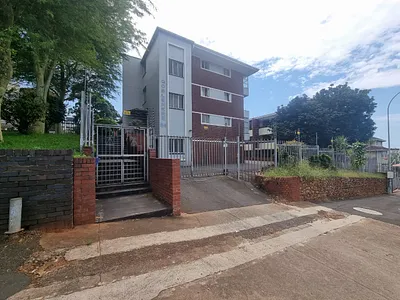 0.5 Bedroom Apartment To Rent in Durban - D9HM.webp