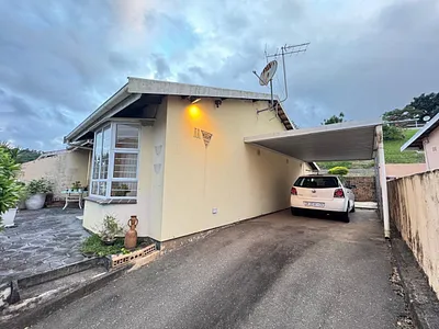 2 Bedroom Townhouse For Sale in Durban - r4Ed.webp