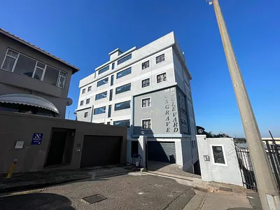 3 Bedroom Apartment For Sale in Durban - 0nJB.webp