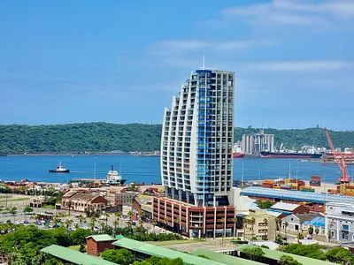 3 Bedroom Apartment For Sale in Durban - QJHj.webp
