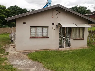3 Bedroom House For Sale in Queensburgh - hipT.webp
