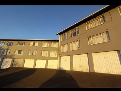 2 Bedroom Apartment To Rent in Queensburgh - IP57.webp