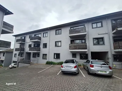 2 Bedroom Apartment To Rent in Durban North - buUu.webp