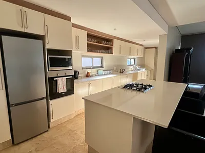 3 Bedroom Townhouse To Rent in Ballito - qxnK.webp