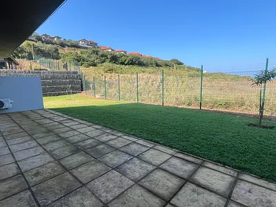 2 Bedroom Apartment For Sale in Ballito - HkgP.webp