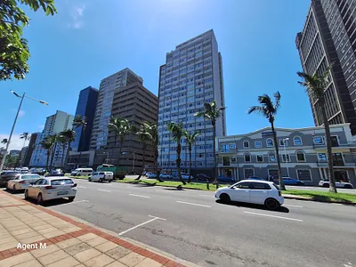 2 Bedroom Apartment For Sale in Durban - 8Ytq.webp