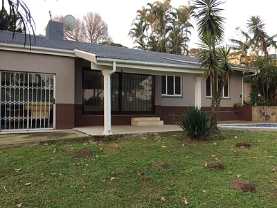 3 Bedroom House For Sale in Pinetown - GgfI.webp