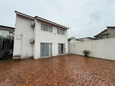 0.5 Bedroom Apartment To Rent in Durban - Rv4w.webp