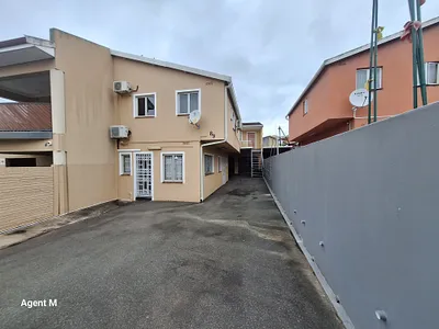 3 Bedroom House To Rent in Chatsworth - EpqN.webp