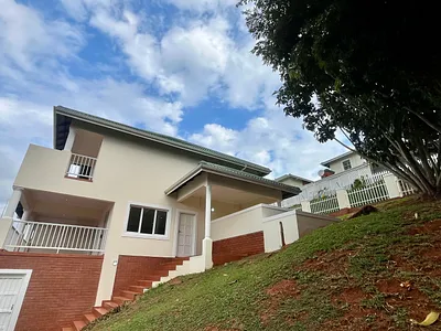 3 Bedroom Apartment For Sale in Mount Edgecombe - IluF.webp