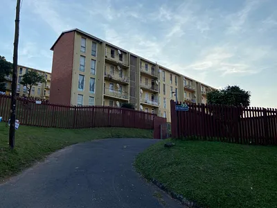 2 Bedroom Apartment To Rent in Pinetown - img