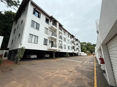 2 Bedroom Apartment For Sale in Durban - img