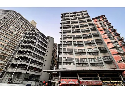 3 Bedroom Apartment For Sale in Durban - IwKA.webp
