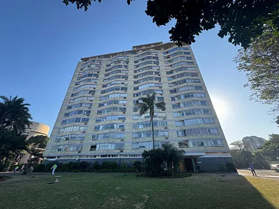 3 Bedroom Apartment To Rent in Durban - 6brG.webp