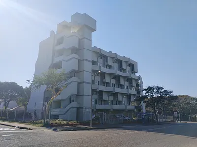 3 Bedroom Apartment To Rent in Durban - letj.webp