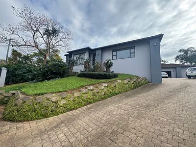 4 Bedroom House For Sale in Durban - w5TV.webp