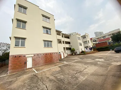 1.5 Bedroom Apartment To Rent in Durban - quHs.webp