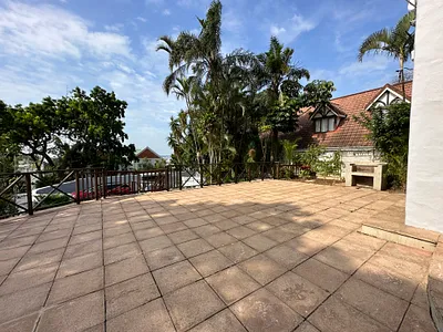 4 Bedroom Apartment To Rent in Durban - eW54.webp