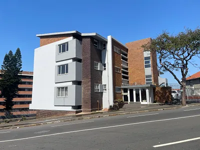 1.5 Bedroom Apartment For Sale in Durban - u2g5.webp