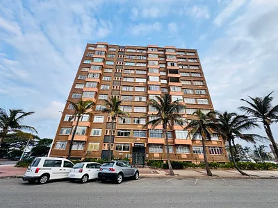 3 Bedroom Apartment To Rent in Durban - LAj6.webp