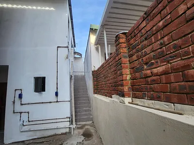 2 Bedroom Apartment To Rent in Chatsworth - OHCe.webp