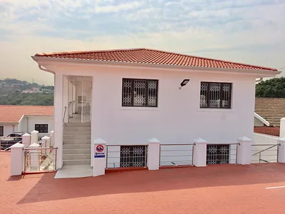 2 Bedroom Apartment To Rent in Chatsworth - AMtl.webp