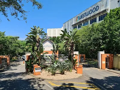 3 Bedroom Apartment To Rent in Durban - img