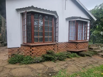1 Bedroom Apartment To Rent in Pinetown - 4ATw.webp