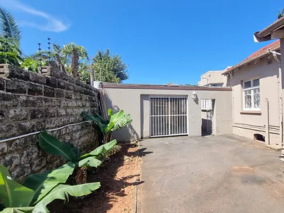 1 Bedroom Apartment To Rent in Durban North - ewYS.webp