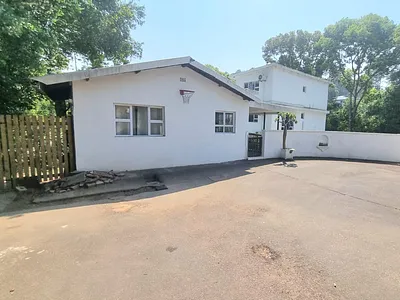 1 Bedroom Apartment To Rent in Durban - FXEa.webp