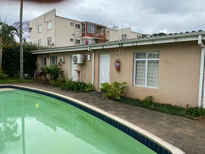 0.5 Bedroom Apartment To Rent in Durban - pQfD.webp