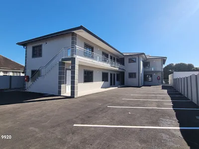 2 Bedroom Apartment To Rent in Durban North - rWZf.webp