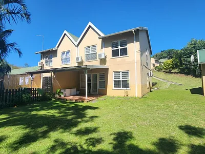 3 Bedroom Townhouse For Sale in Durban - NG3u.webp