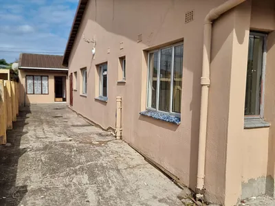 4 Bedroom House To Rent in Durban - wUfd.webp