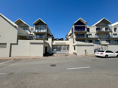 3 Bedroom Apartment For Sale in Durban - sdzL.webp