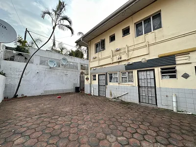 0.5 Bedroom Apartment To Rent in Durban - XGF3.webp