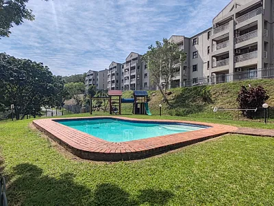2 Bedroom Apartment To Rent in Durban - vhuY.webp