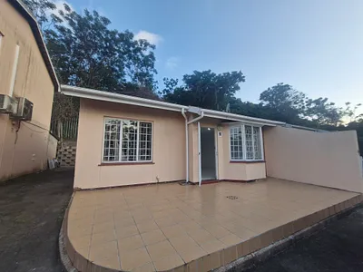 2 Bedroom Townhouse To Rent in Durban - a0WV.webp