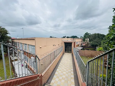 1 Bedroom Apartment To Rent in Durban - gARp.webp