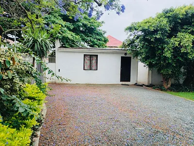 1 Bedroom Apartment To Rent in Durban - 3Ryi.webp