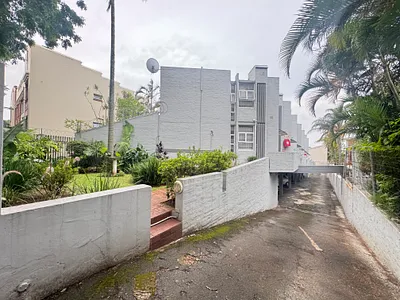 1 Bedroom Apartment For Sale in Durban - NJRg.webp