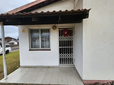 2 Bedroom House To Rent in Verulam - kNt7.webp