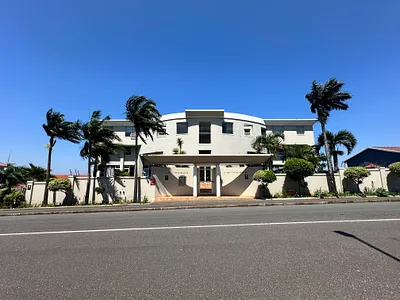 3 Bedroom Apartment For Sale in Durban - zMGt.webp